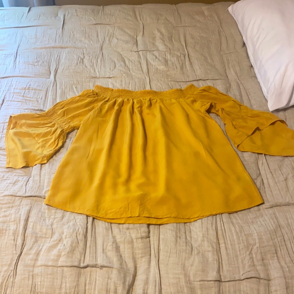 Yellow Off the Shoulder EXPRESS Top (XS)